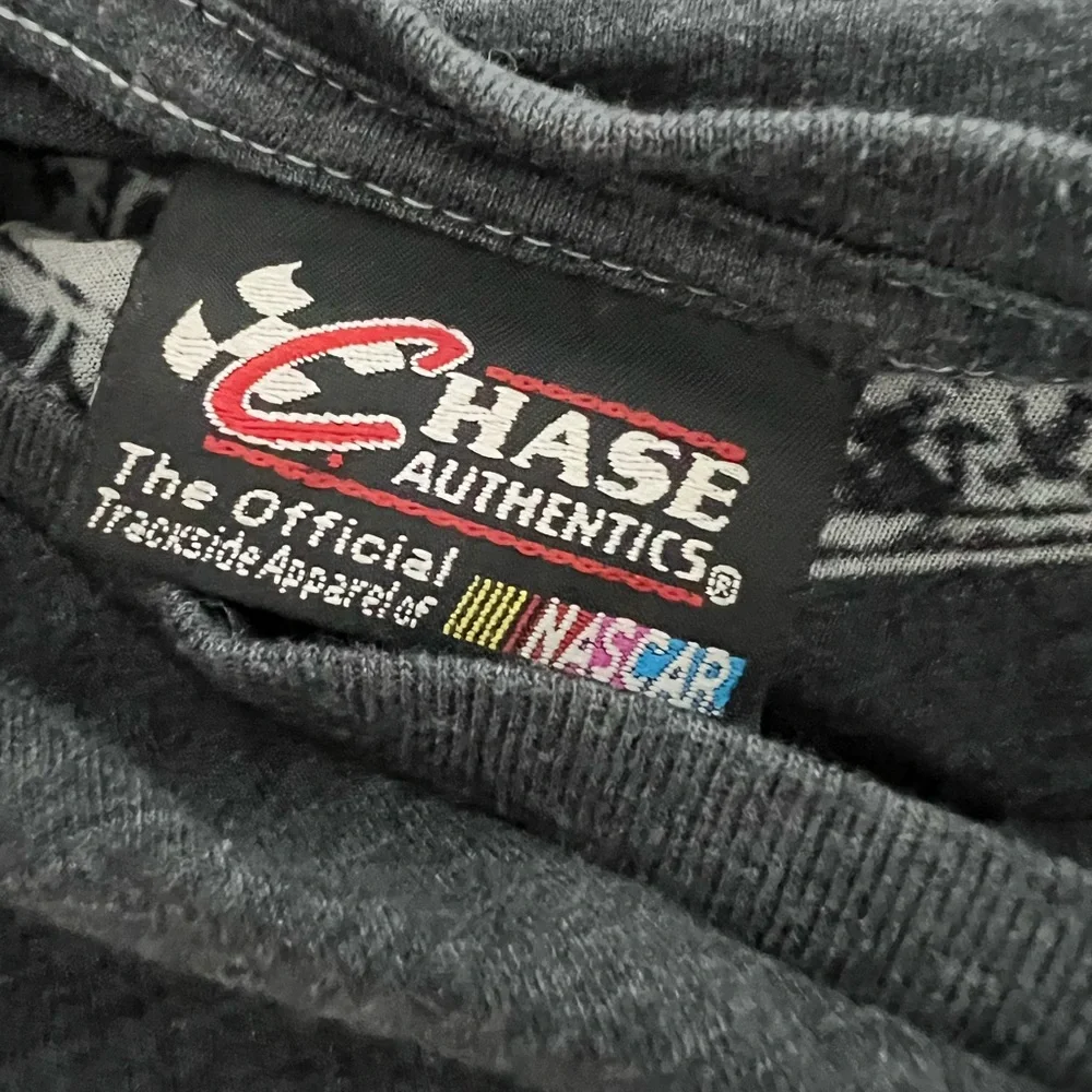Authentic NASCAR Kyle Busch Gray Graphic T-Shirt - Picture 8 of 9